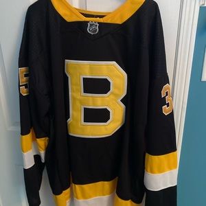 Boston Bruins jersey